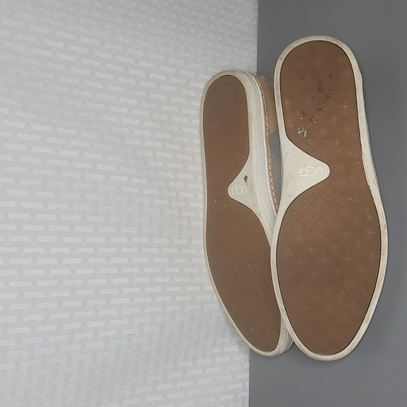 UGG Womens Adley Perf Slip On Sneaker Shoes size 9.5 - Picture 7 of 9